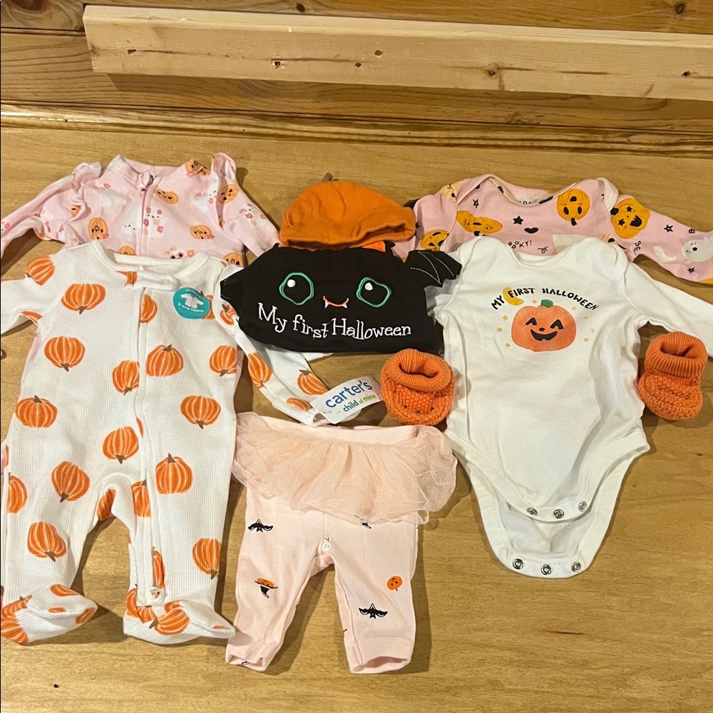 Assorted Halloween Baby Outfit Newborn & 0-3m